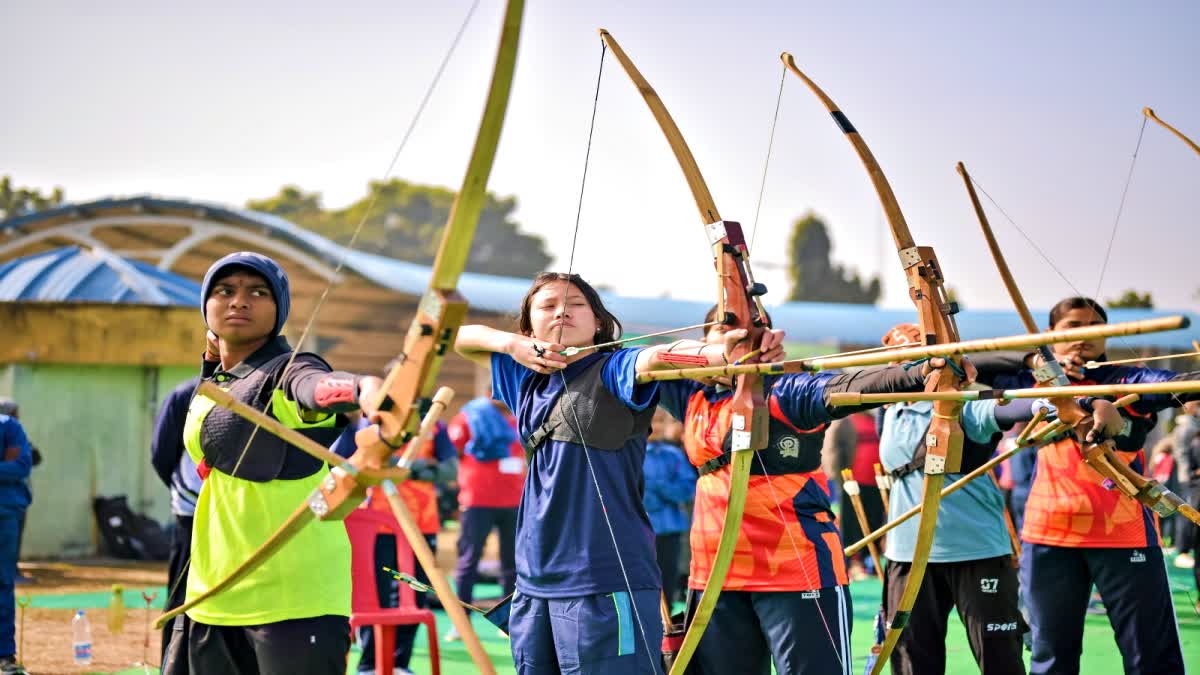 Jharkhand won gold medal at 69th National School Archery Championship in Ranchi