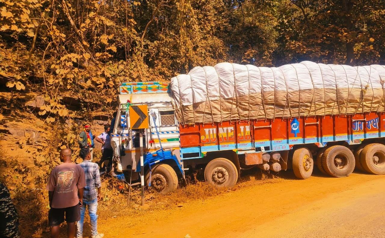 Accident prone Kanger Valley