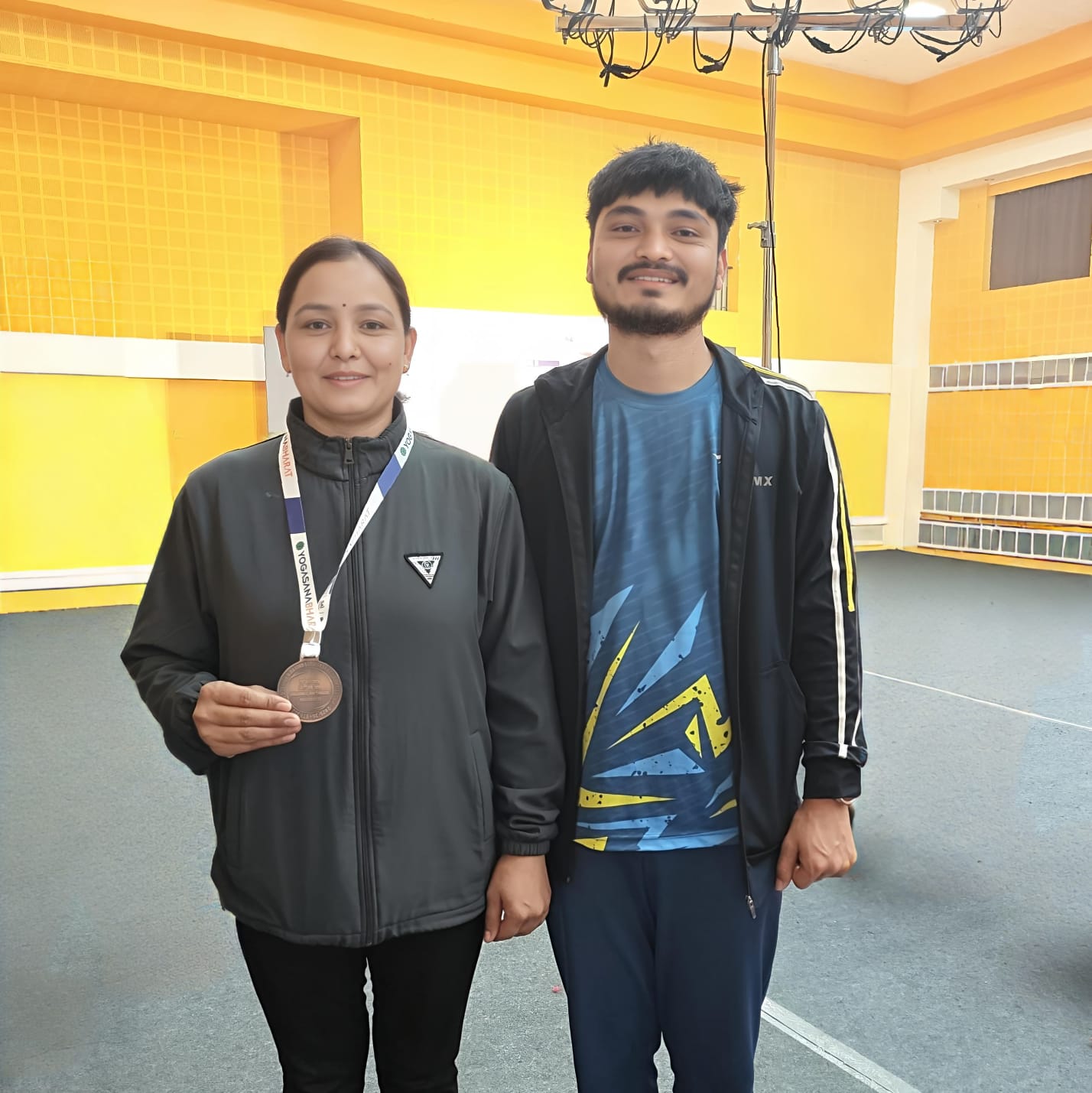 Almora Yogasan player