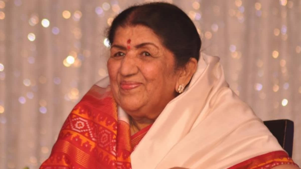 Legendary Singer Lata Mangeshkar