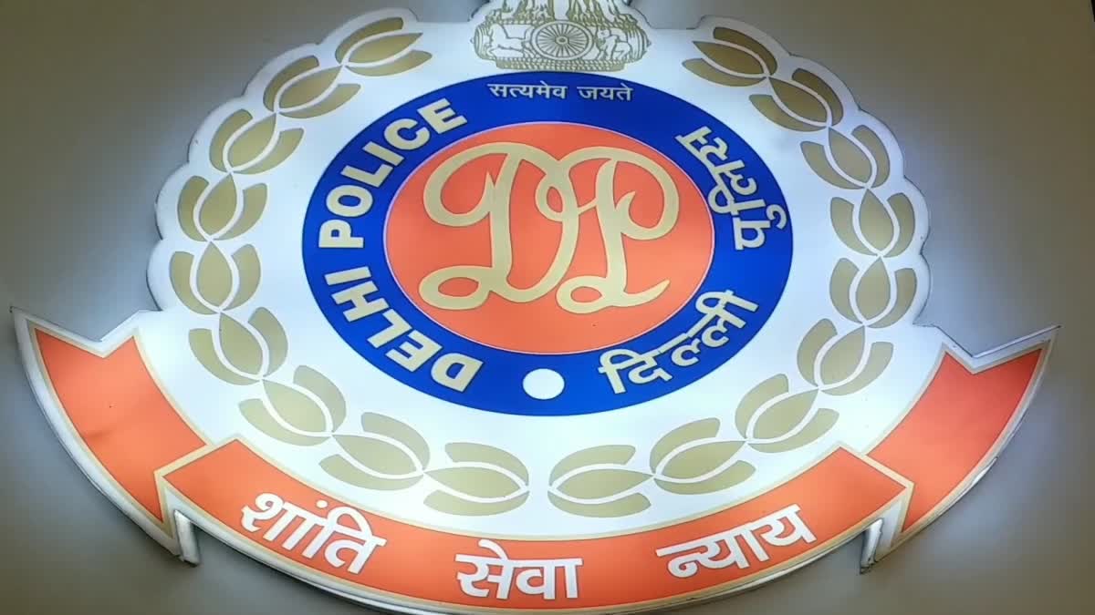 दिल्ली पुलिस का ‘ऑपरेशन शास्त्र’: सोशल मीडिया पर हथियारों की नुमाइश के खिलाफ एक्शन, 67 गिरफ्तार