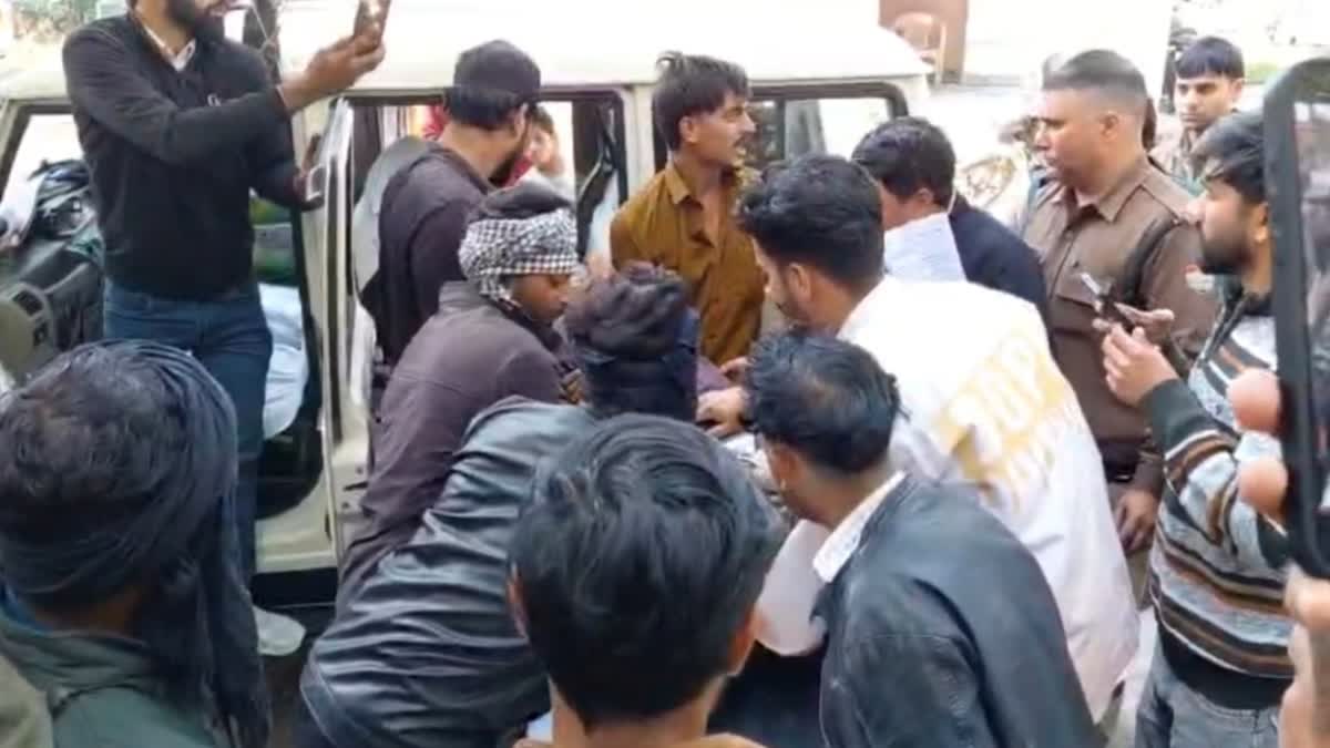 TWO GROUPS CLASH MANGLAUR