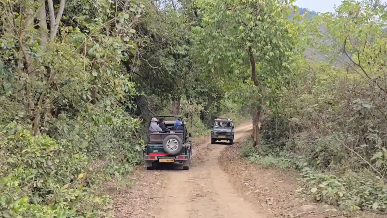 NAINITAL RESORTS ADVANCE BOOK