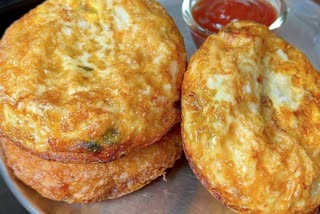 Easy Snack Masala Puffed Egg