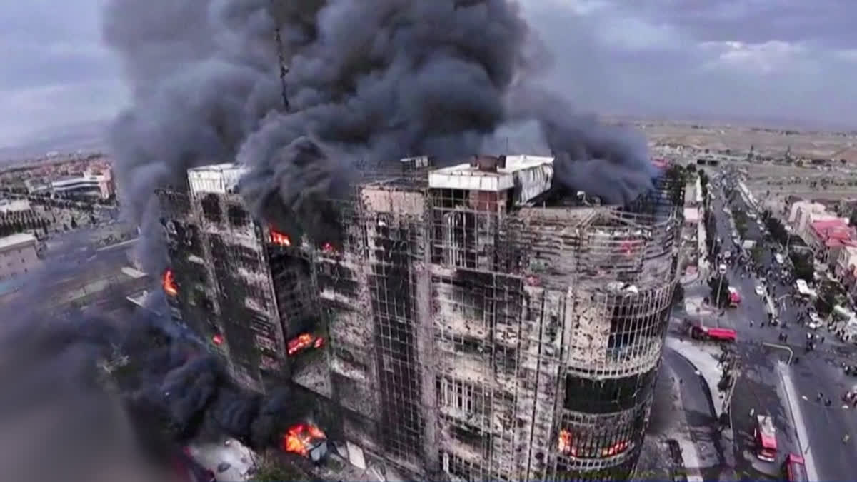 Fire At Iran Commercial Complex Kills 8, Injures Dozens: State Media Fire