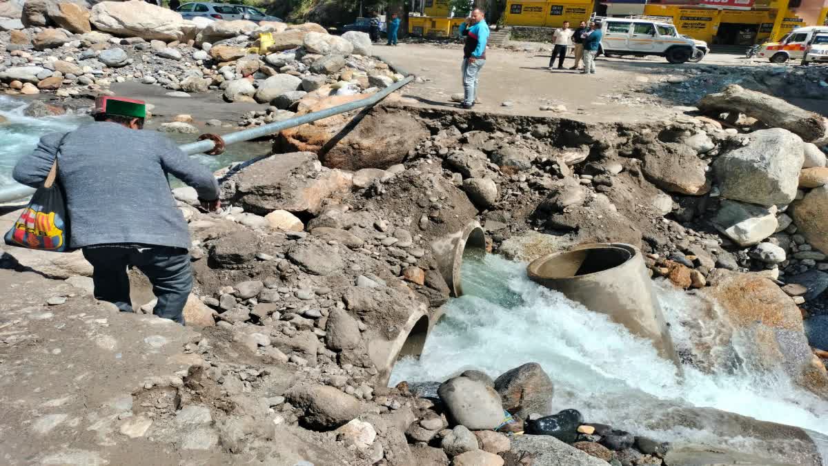 Ganvi Khadd water levels rise in Rampur