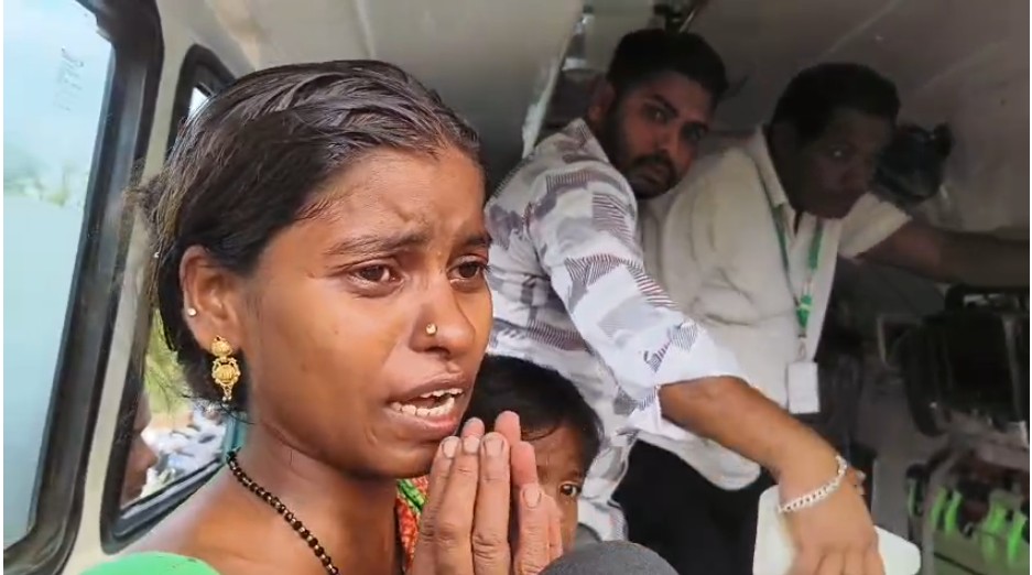 minor trapped in rock crevice in nayagarh forest rescued successfully by fire service team