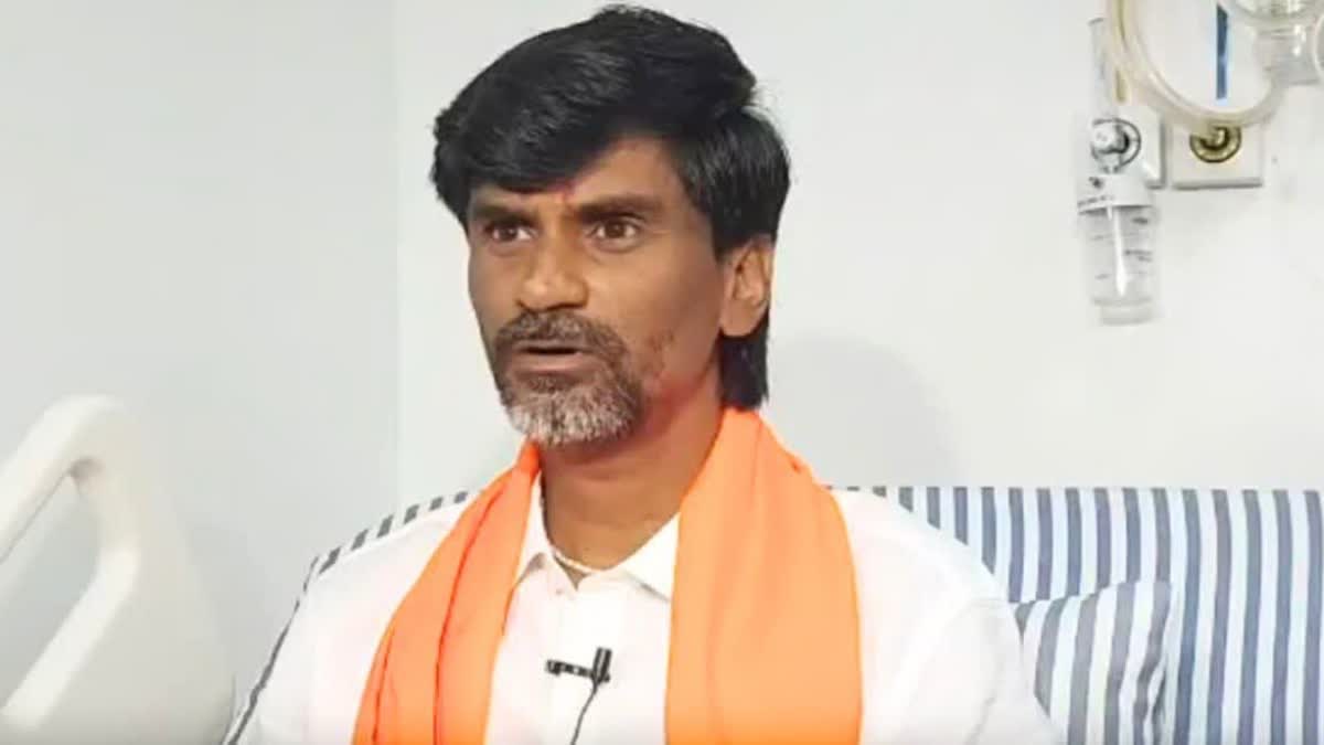 कुणबी प्रमाणापत्रांवरून मनोज जरांगे आक्रमक; जात वैधता प्रमाणपत्रे रद्द होत असल्याने सरकारवर हल्लाबोल