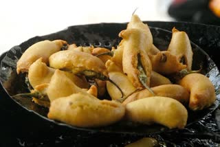 Evening Snack Mirchi Bajji