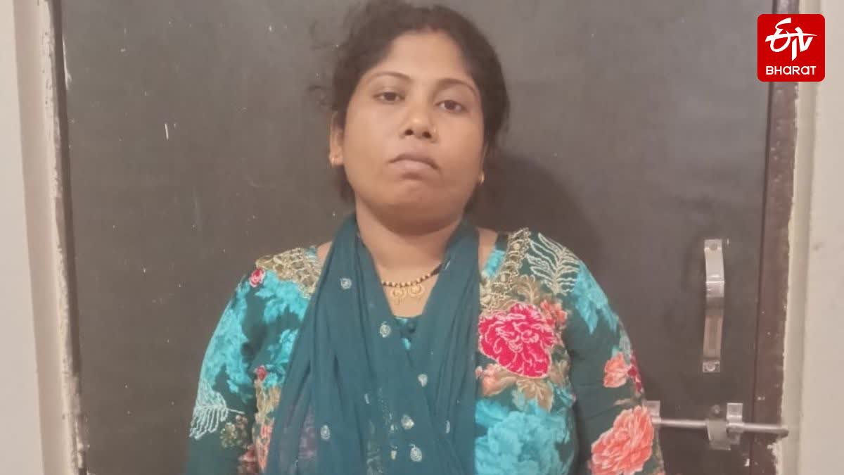 BALOD WOMAN ESCAPES FROM CUSTODY