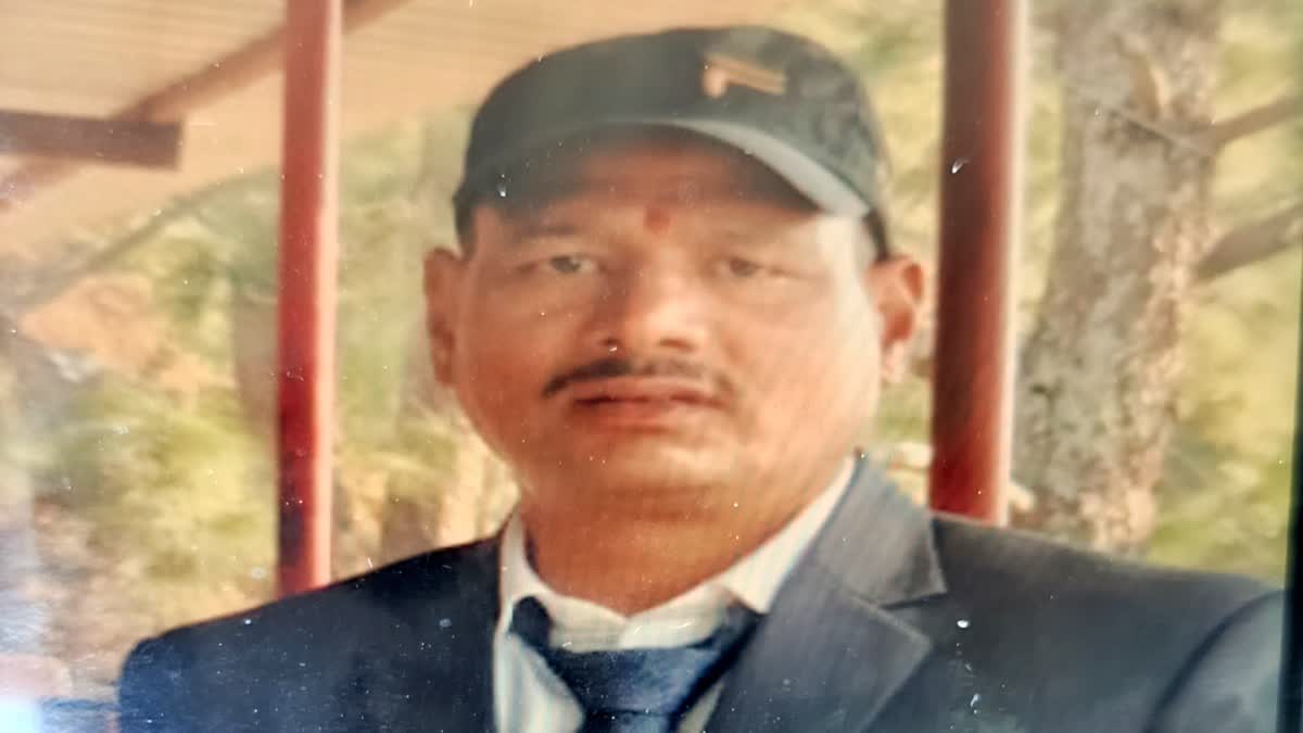 Army soldier dies