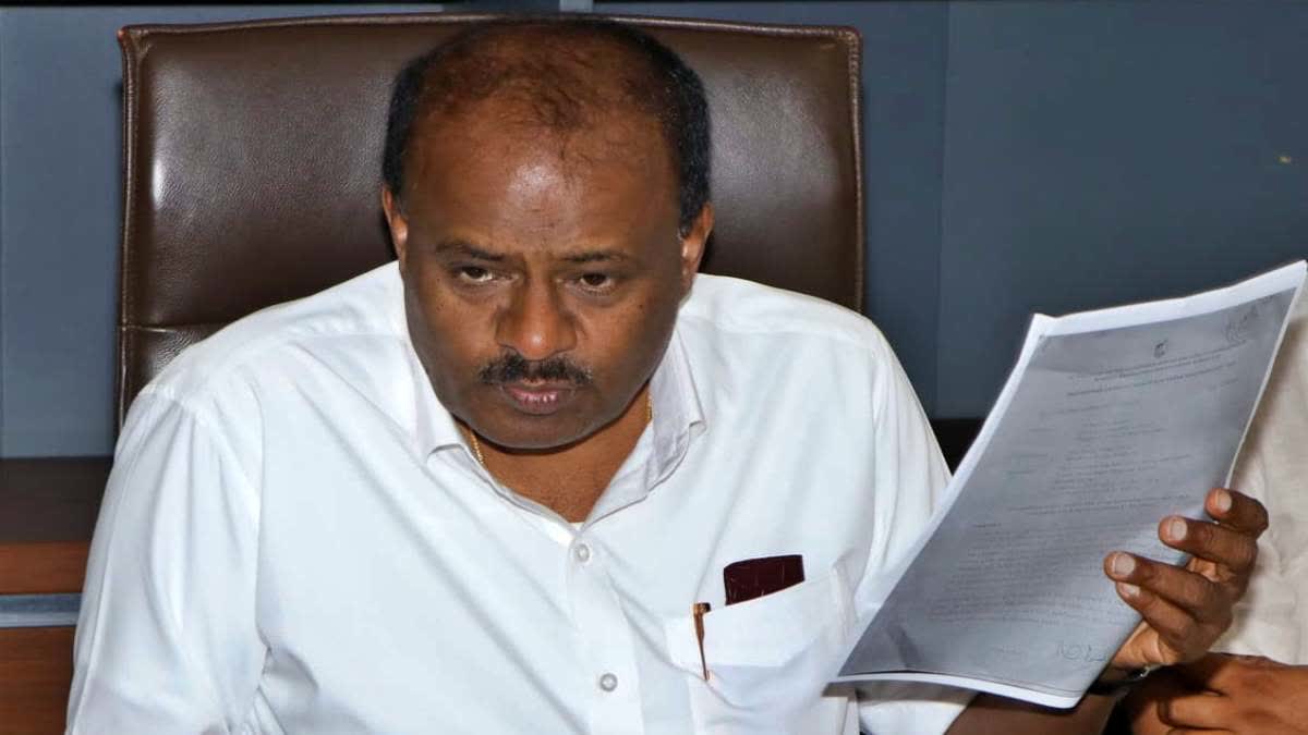 karnataka-government-conspiring-to-block-hmt-revival-package-hd-kumaraswamy