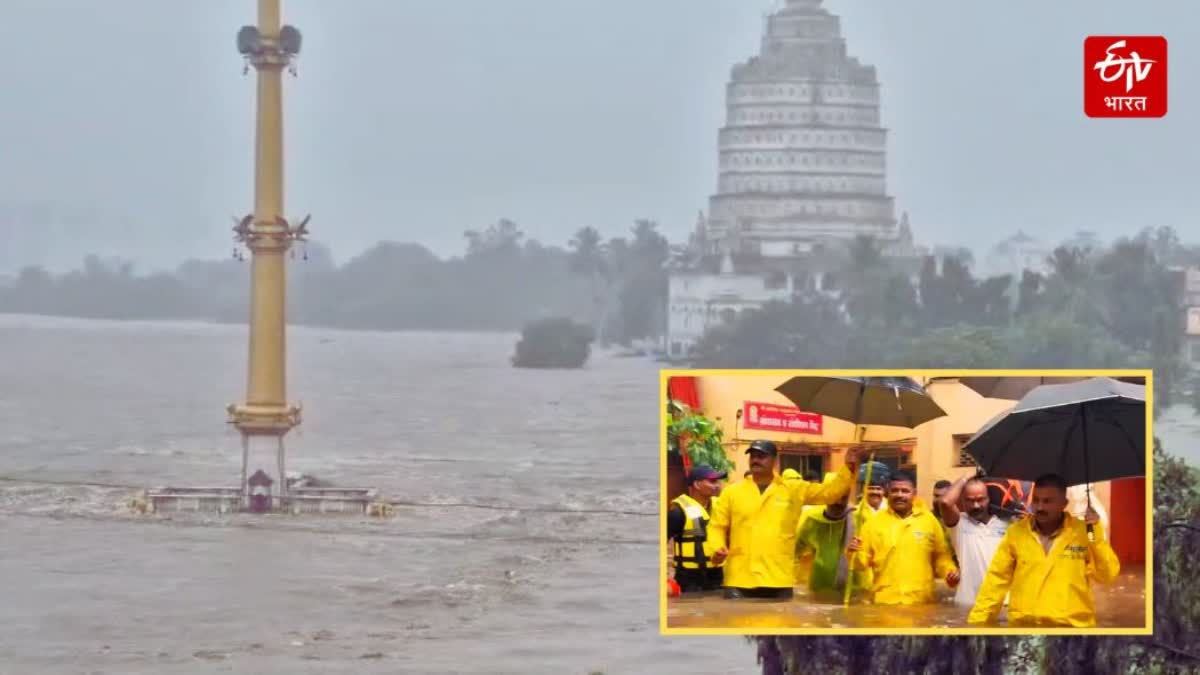 Flooding of the Indrayani River in Alandi