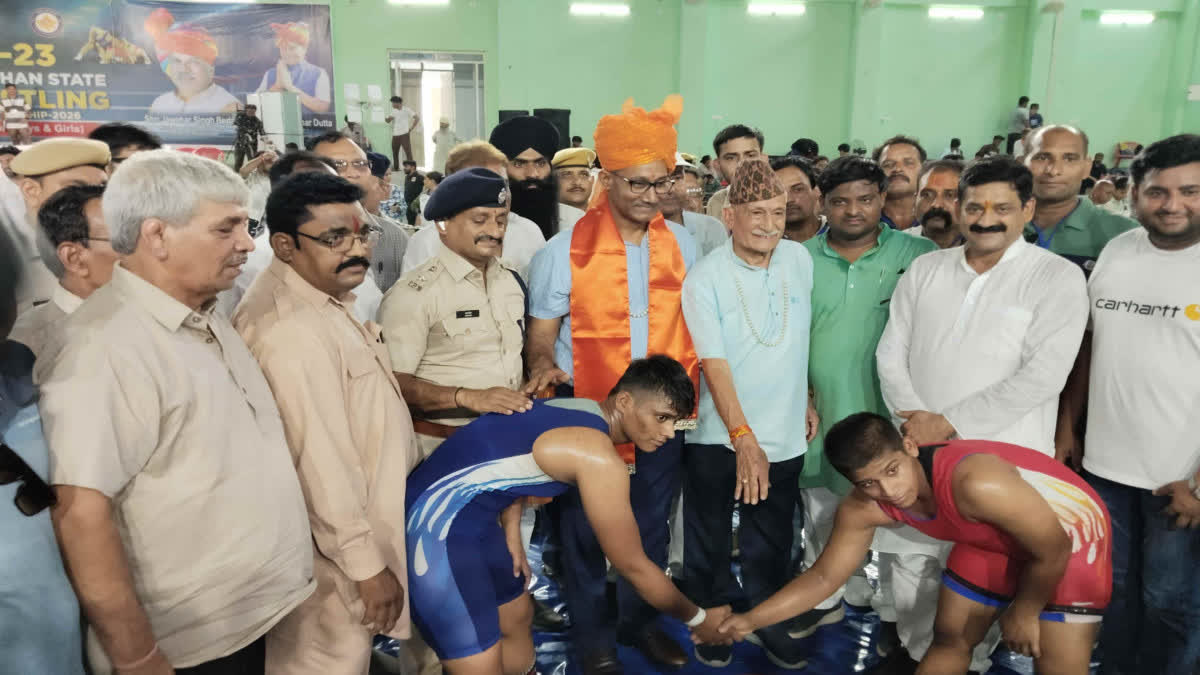 Wrestling Championship Kicks Off