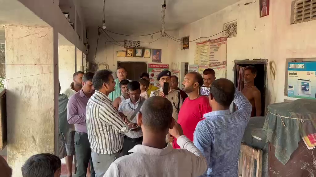 sonu monu arresting
