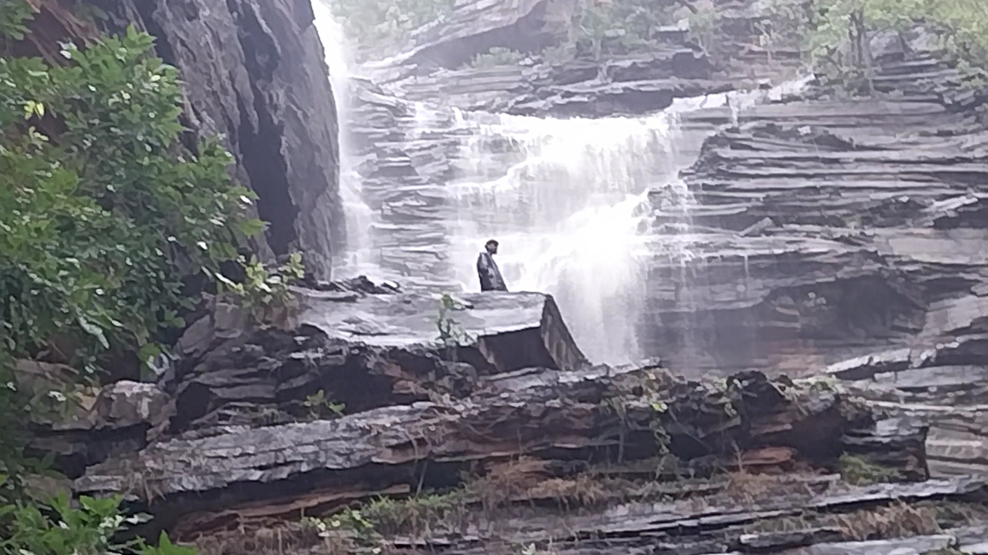 Jabalpur Nidan Waterfall
