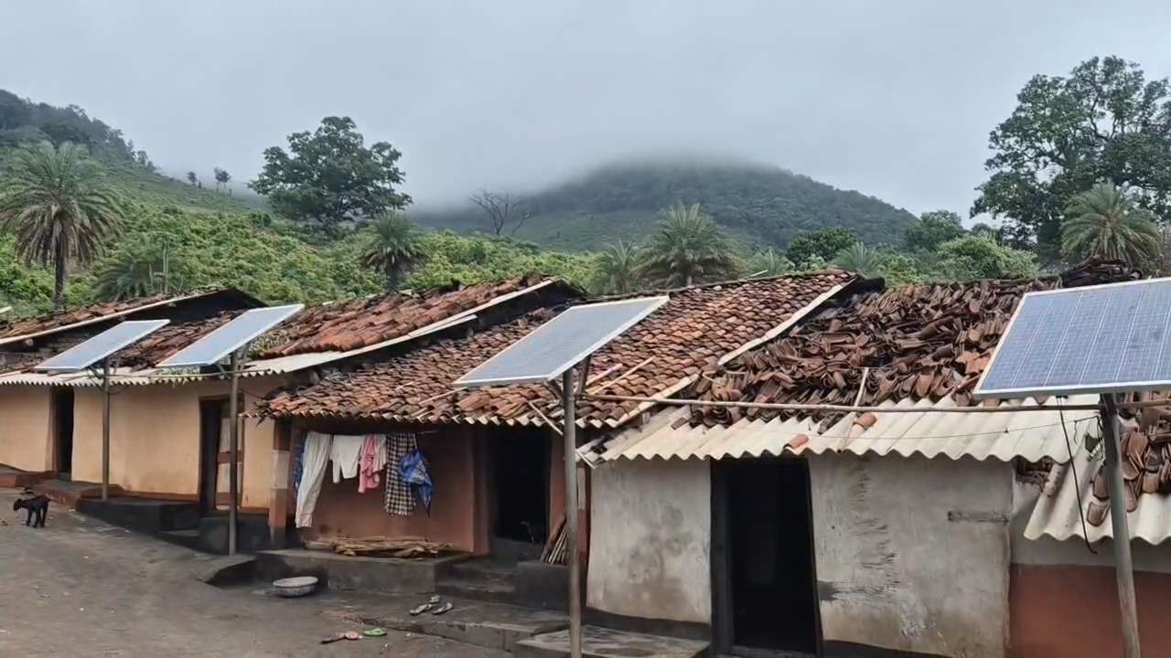 କଳାହାଣ୍ଡି ତୁର୍କା ଗାଁରେ ଅଜଣା ରୋଗ ଆତଙ୍କ ।