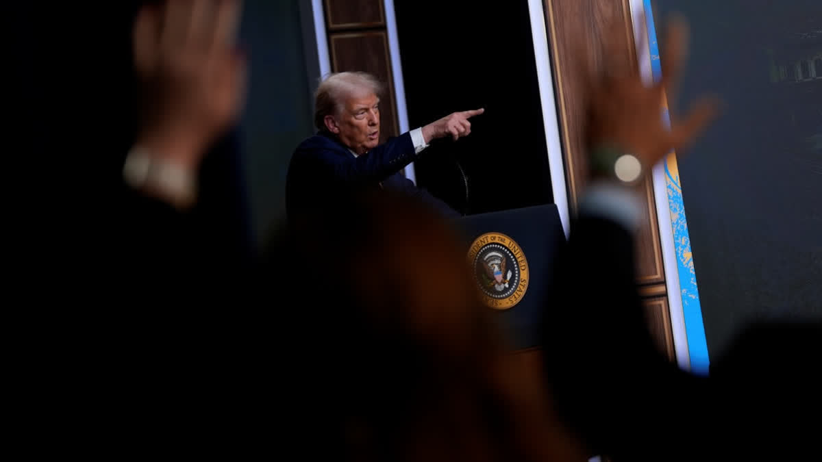 அமெரிக்க அதிபர் டொனால்டு டிரம்ப்