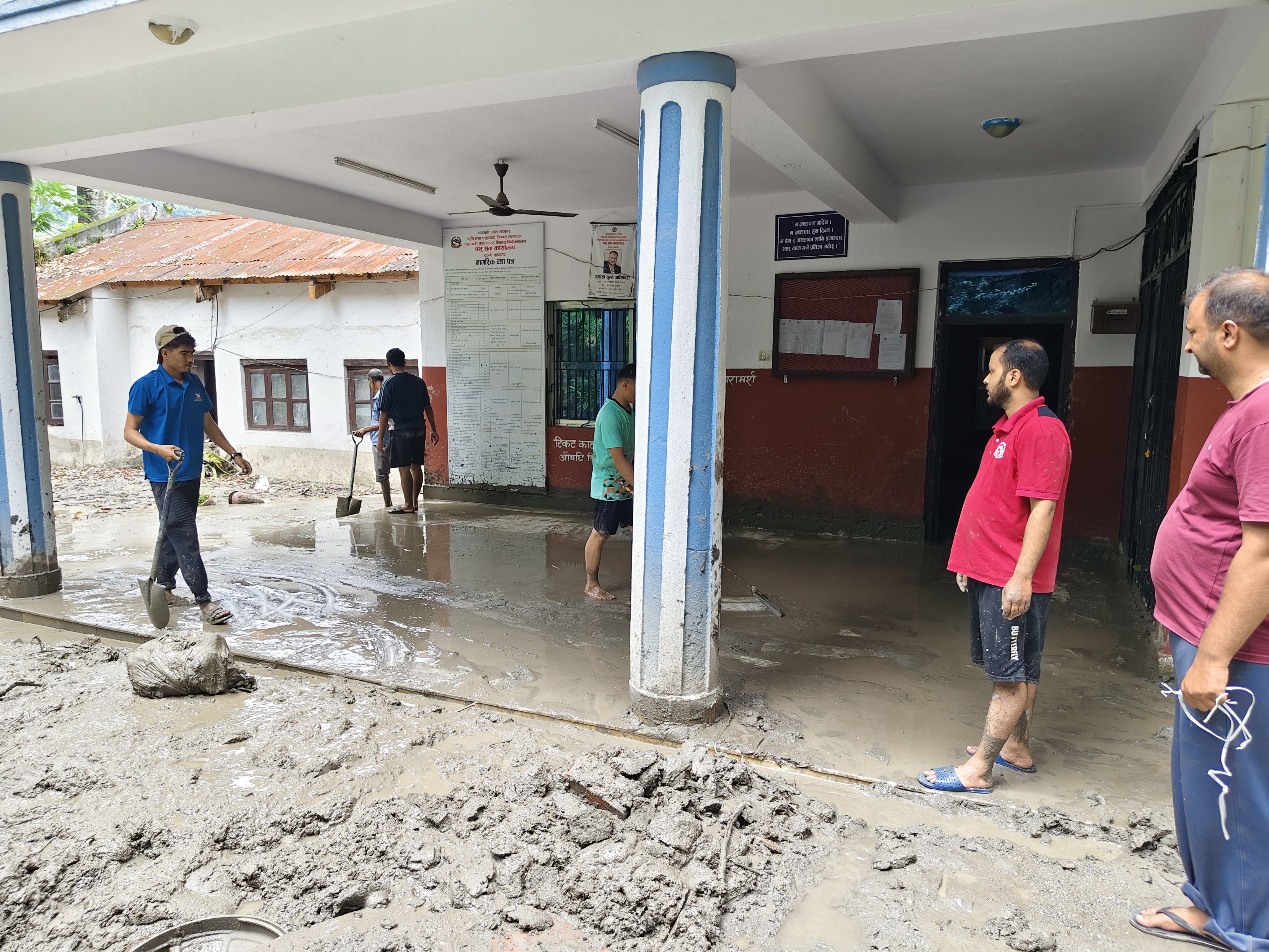 Nepal flash flood rescue