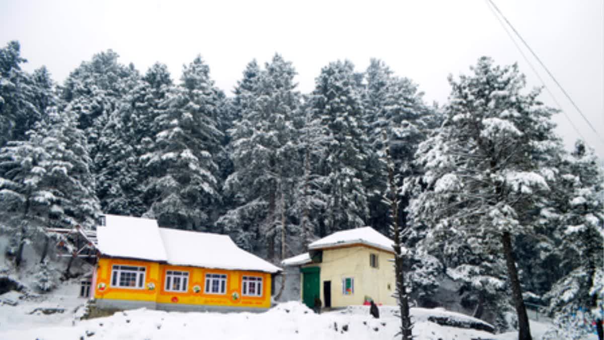 Higher reaches receive snowfall