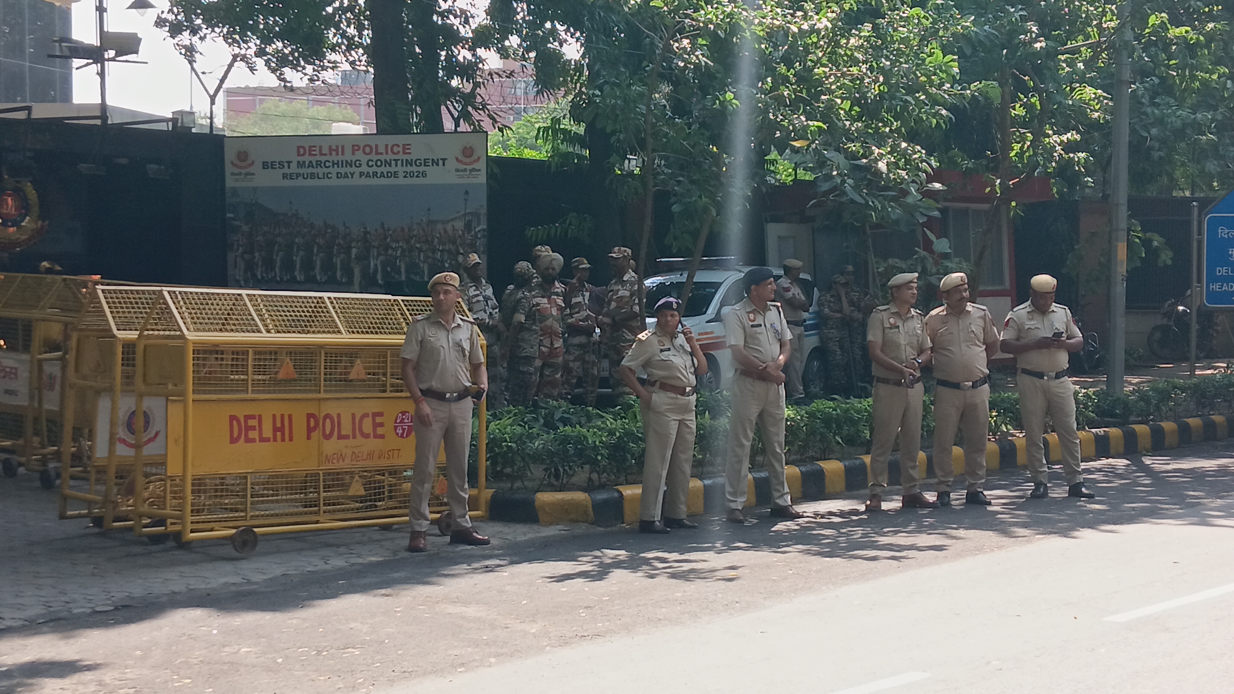 Walk In Observations Form India Bloc Protest Against CEC Gyanesh Kumar: Rahul, Priyanka Lead Over ...