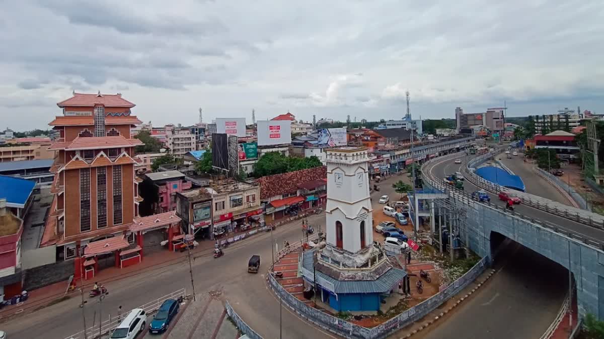 LDF  UDF  NDA  KERALA LOCAL BODY ELECTION 2025