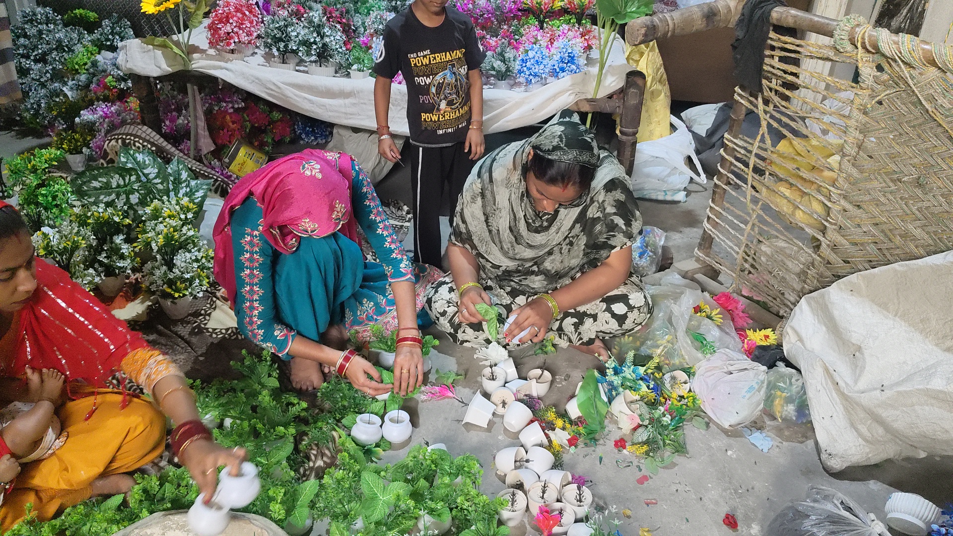 Artificial flower business