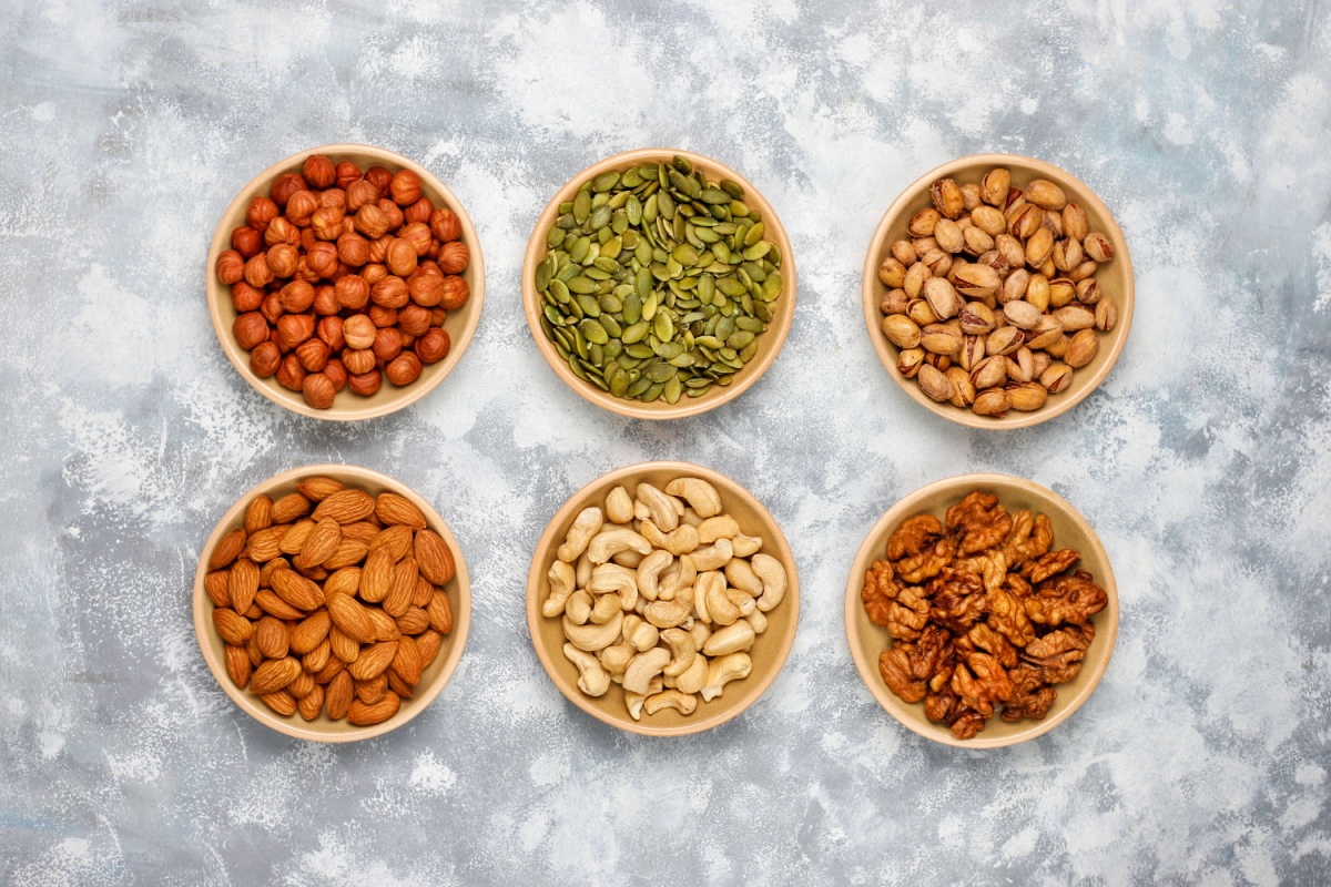 Nuts and seeds improve the quality of breast milk
