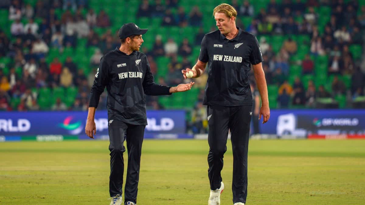 மிட்செல் சான்ட்னர் - கைல் ஜேமிசன்