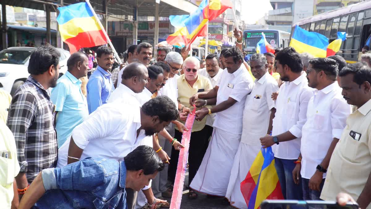 தருமபுரியில் பட்டாசு வெடித்து கொண்டாடிய பாமகவினர்