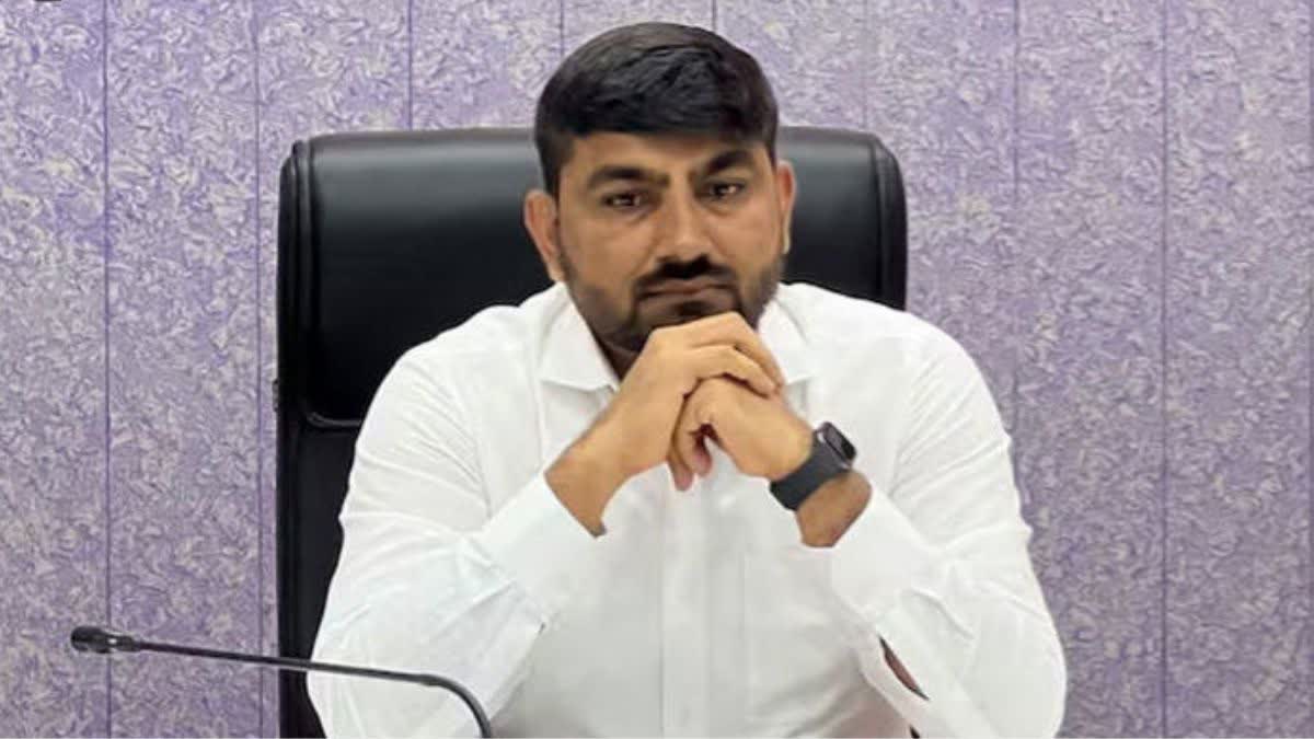 સુરેન્દ્રનગરના તત્કાલીન સસ્પેન્ડ કલેકટર રાજેન્દ્ર પટેલ