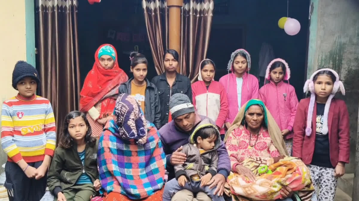 Fatehabad Sanjay home celebrates the birth of a son after 10 daughters