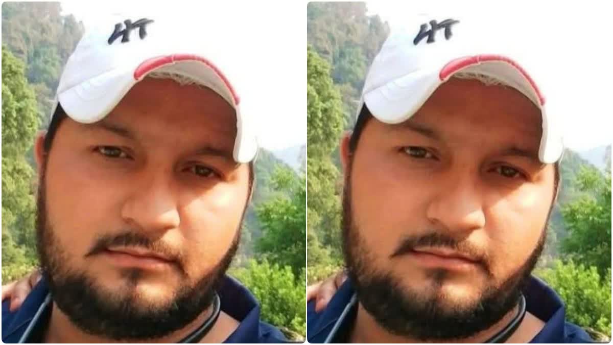 Village headman dies