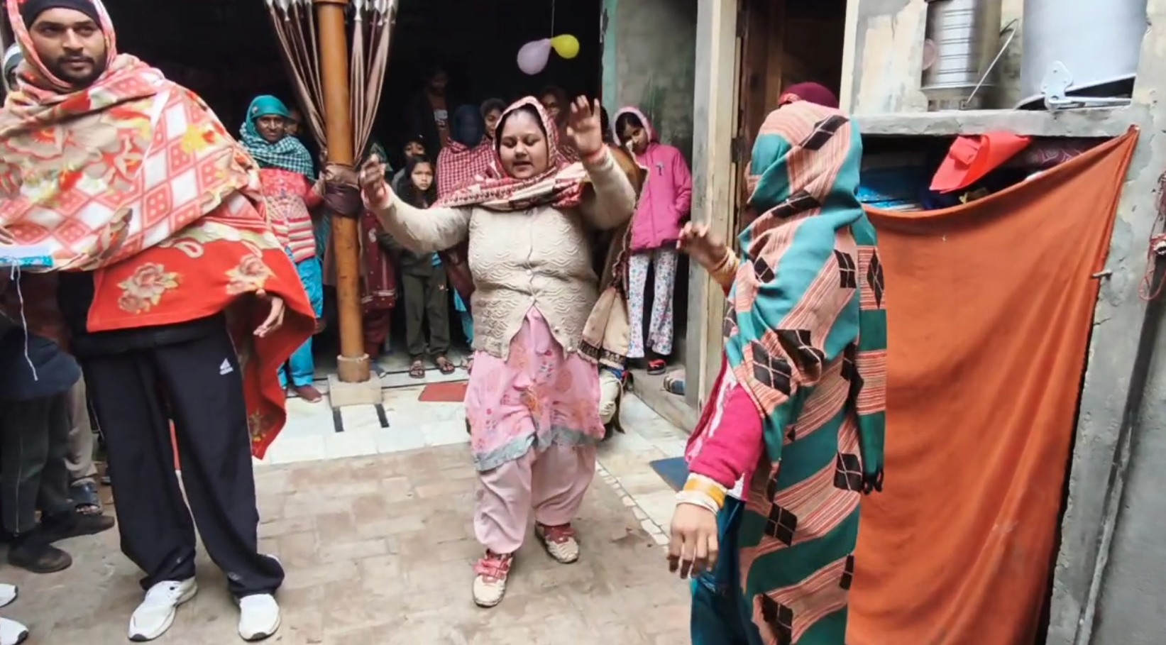 Fatehabad Sanjay home celebrates the birth of a son after 10 daughters