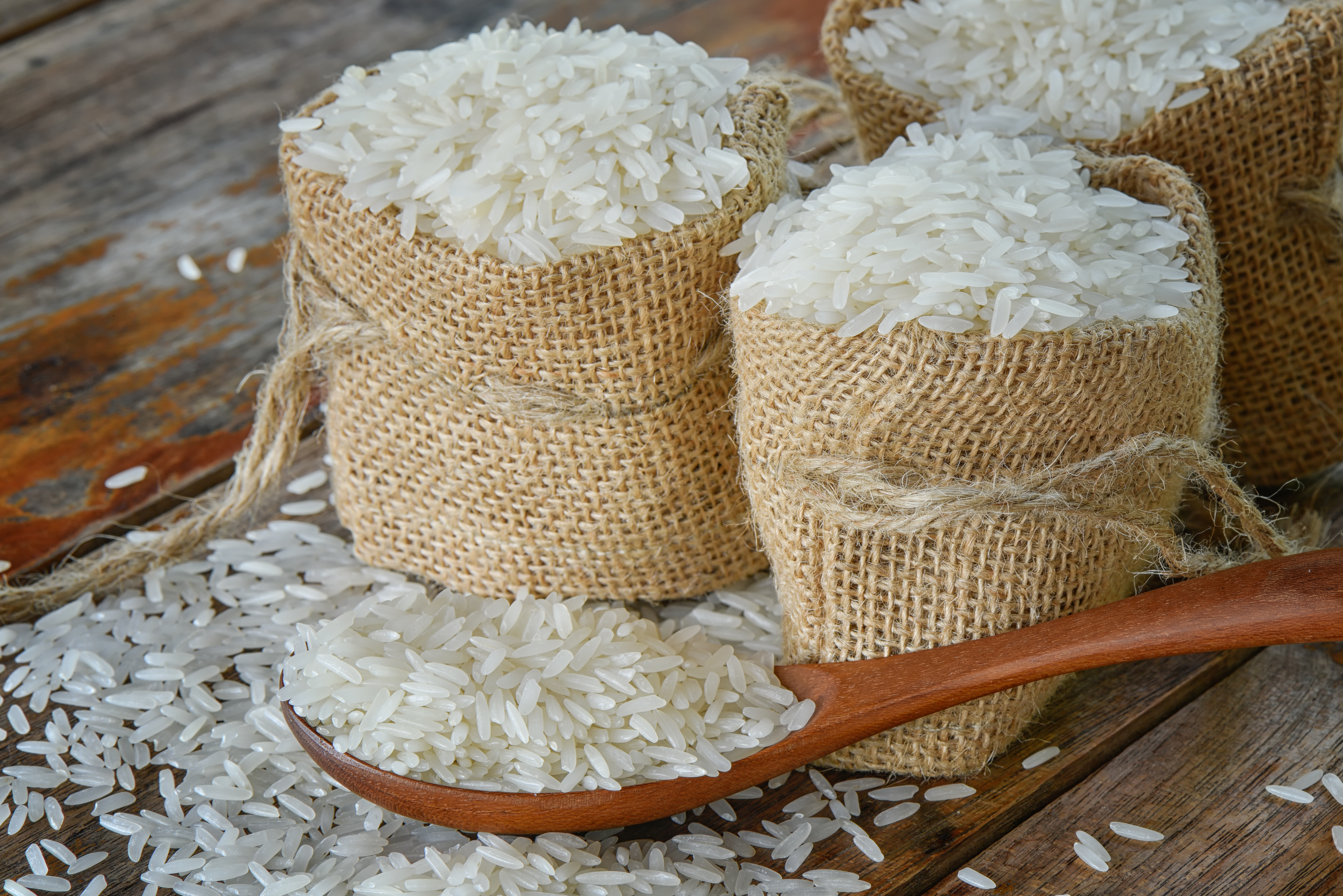 WHY YOU SHOULD WASH RICE  HOW TO WASH RICE  HOW TO MAKE PERFECT RICE  WHY SHOULD RICE BE SOAKED