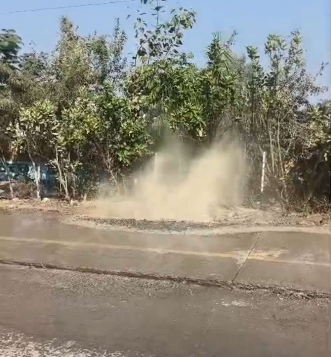 Maihar road waterlogging