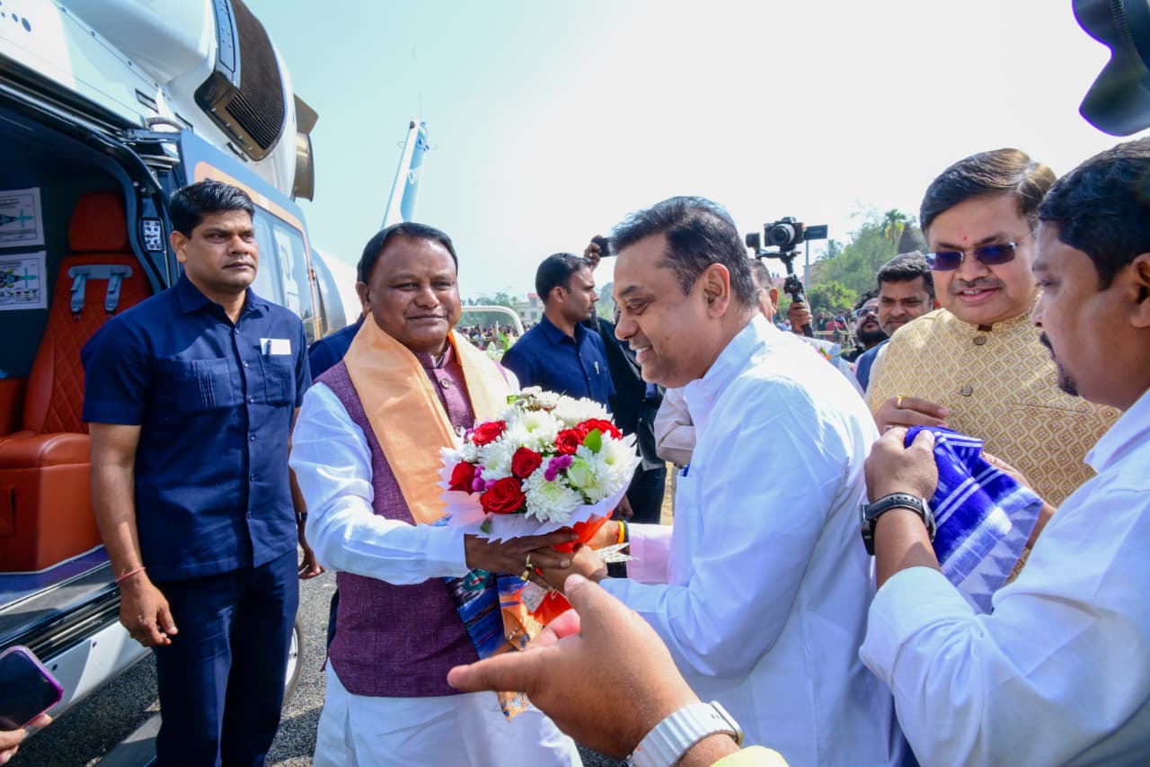 Chief Minister Mohan Majhi laid foundation stone of Godabarish Mishra Adarsha School