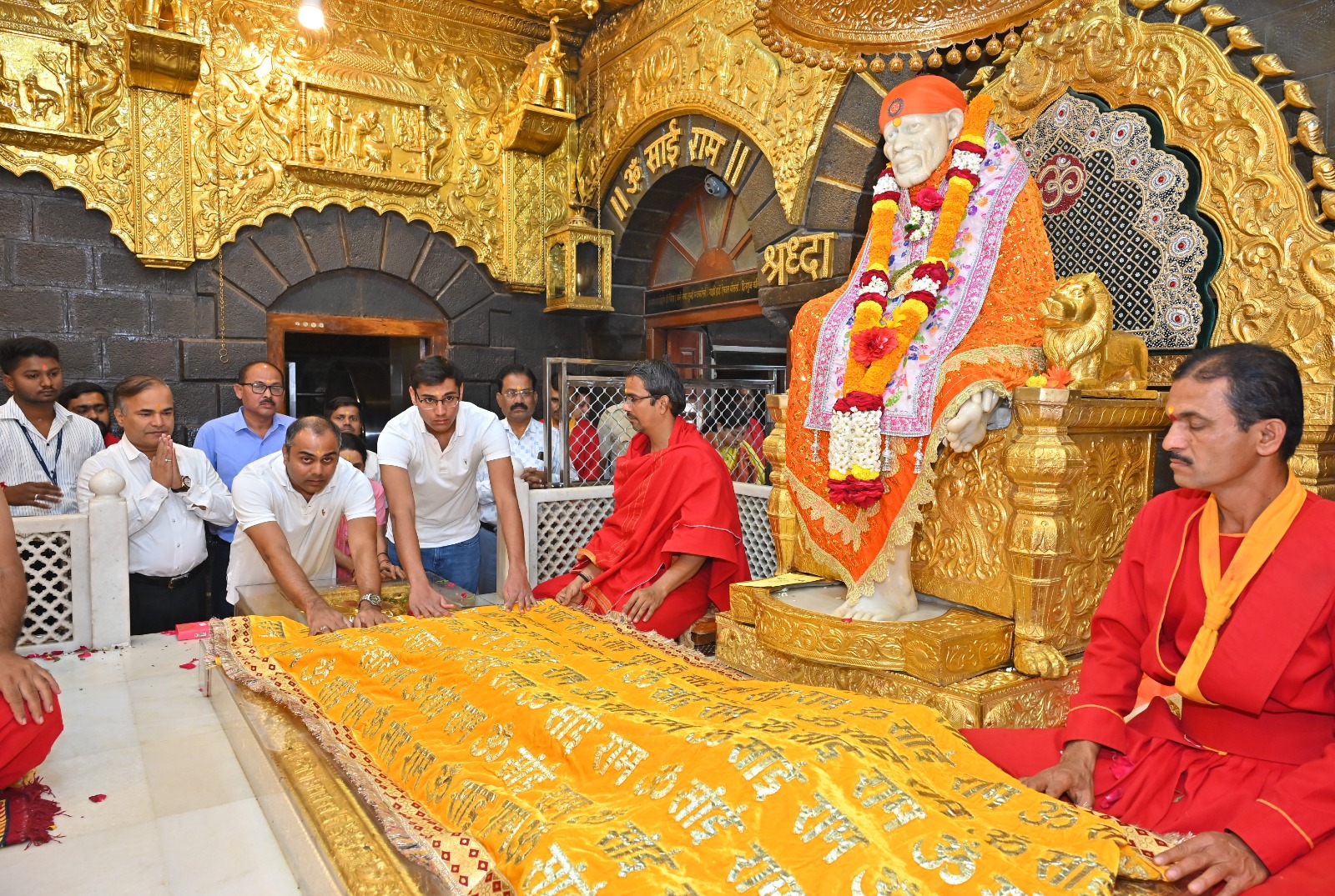 Rupen Choksi donates Rs 1 crore 2 lakh