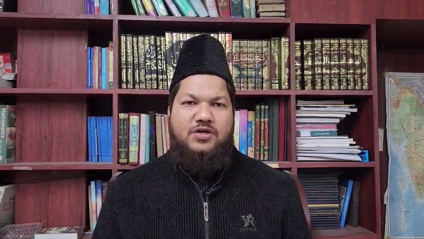 bulldozer action in Delhi