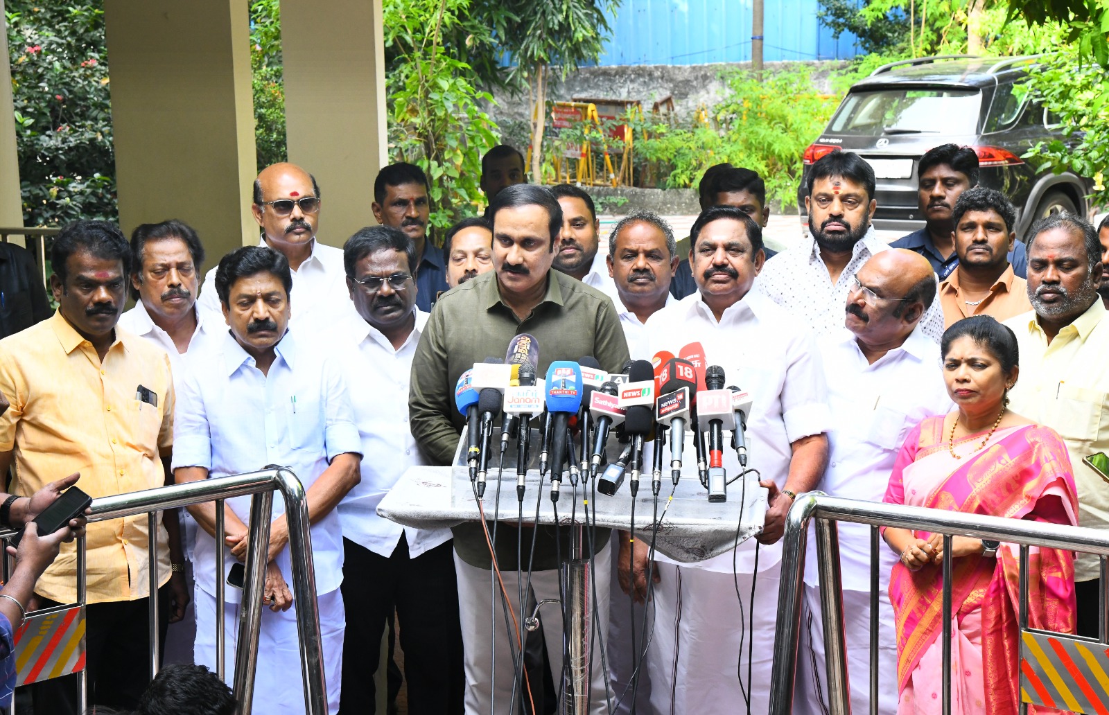 AIADMK alliance; the alliance was confirmed after the EPS - Anbumani meeting