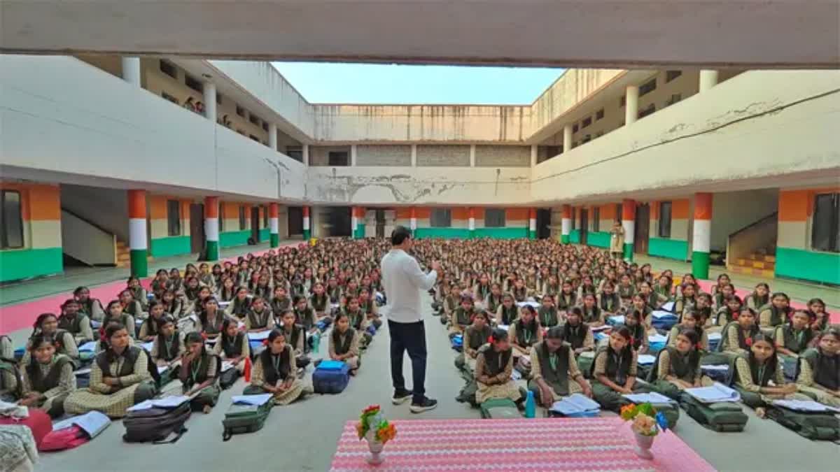 నియోజకవర్గానికి ఒకటి తప్పనిసరి - కొత్తగా 10 బీసీ గురుకులాల నిర్మాణాలు