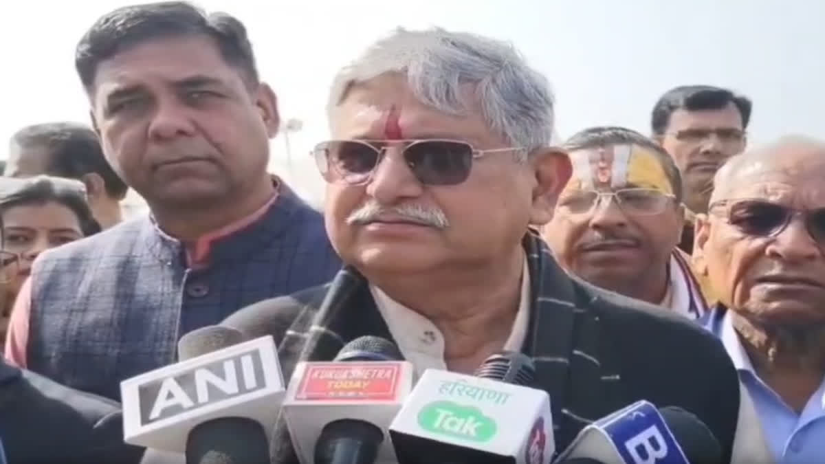 "विपक्ष के नेता की गरिमा को तार-तार कर रहे राहुल गांधी", कुरुक्षेत्र पशु मेले में पहुंचे केंद्रीय मंत्री ने साधा निशाना पशु मेला 2026