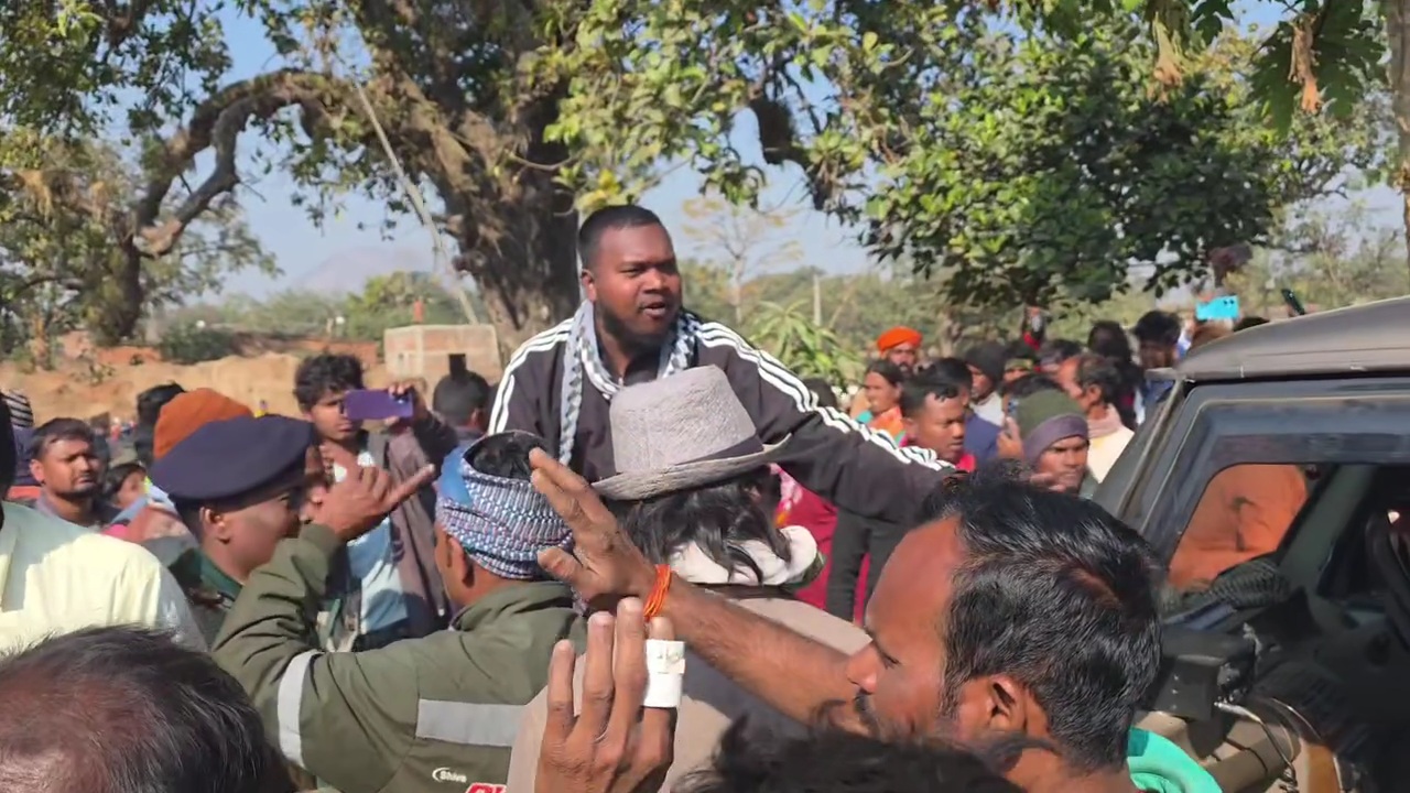 villagers surrounded forest ranger