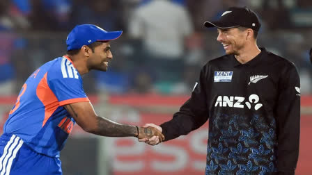 ಸೂರ್ಯಕುಮಾರ್​ ಯಾದವ್​ ಮತ್ತು ಮಿಚೆಲ್​ ಸ್ಯಾಂಟ್ನರ್