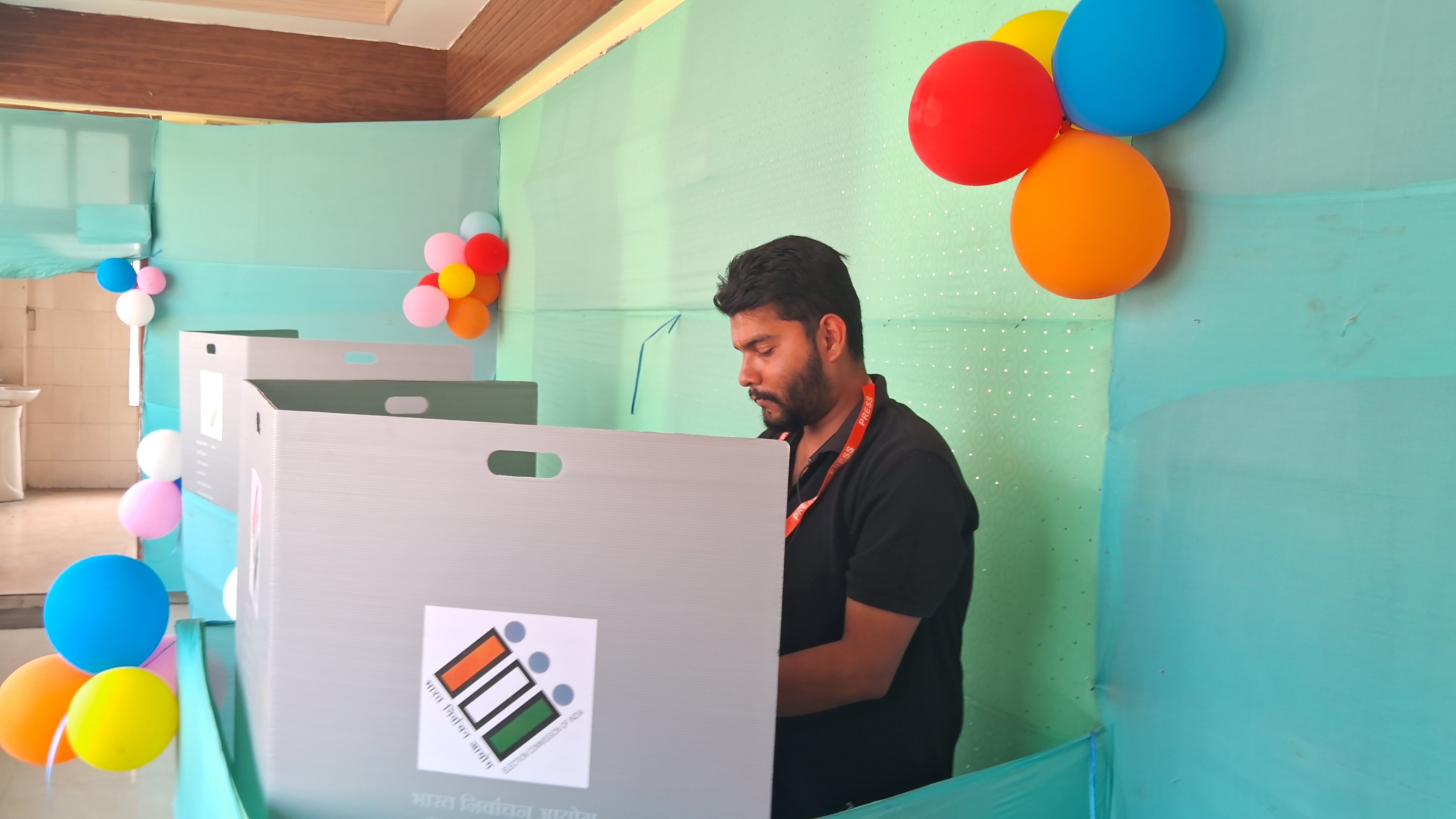 1 st phase of LS election 2024 ballot paper voting process began in sonitpur