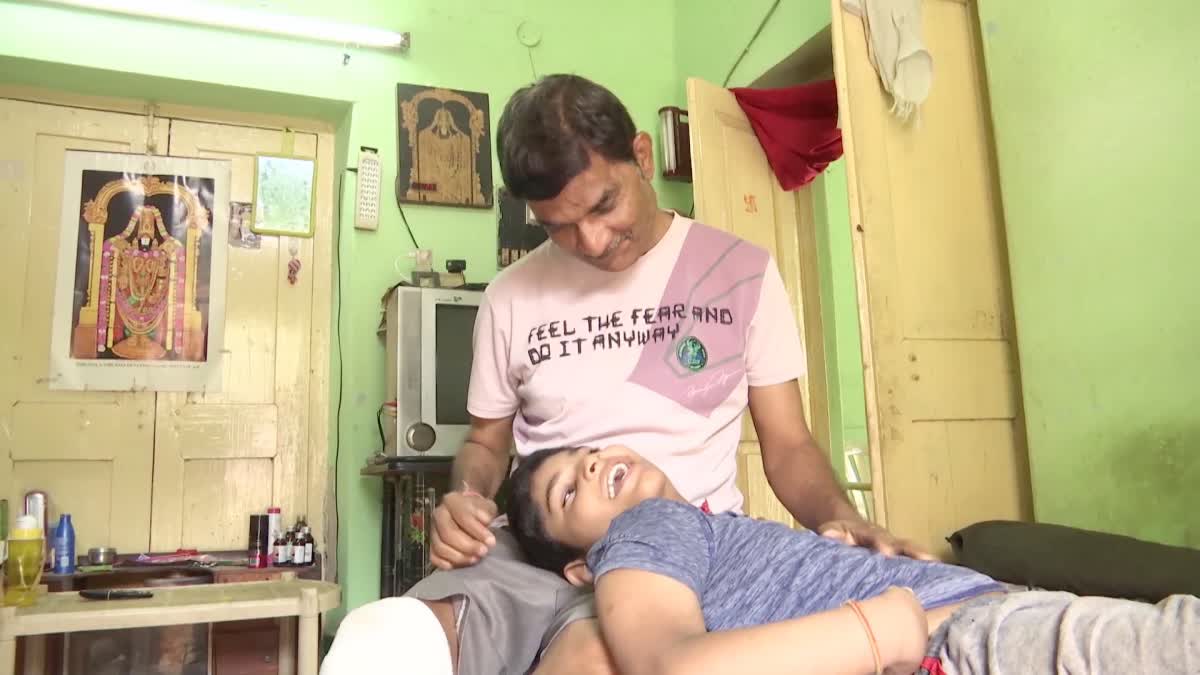 Grandparents Wait Help