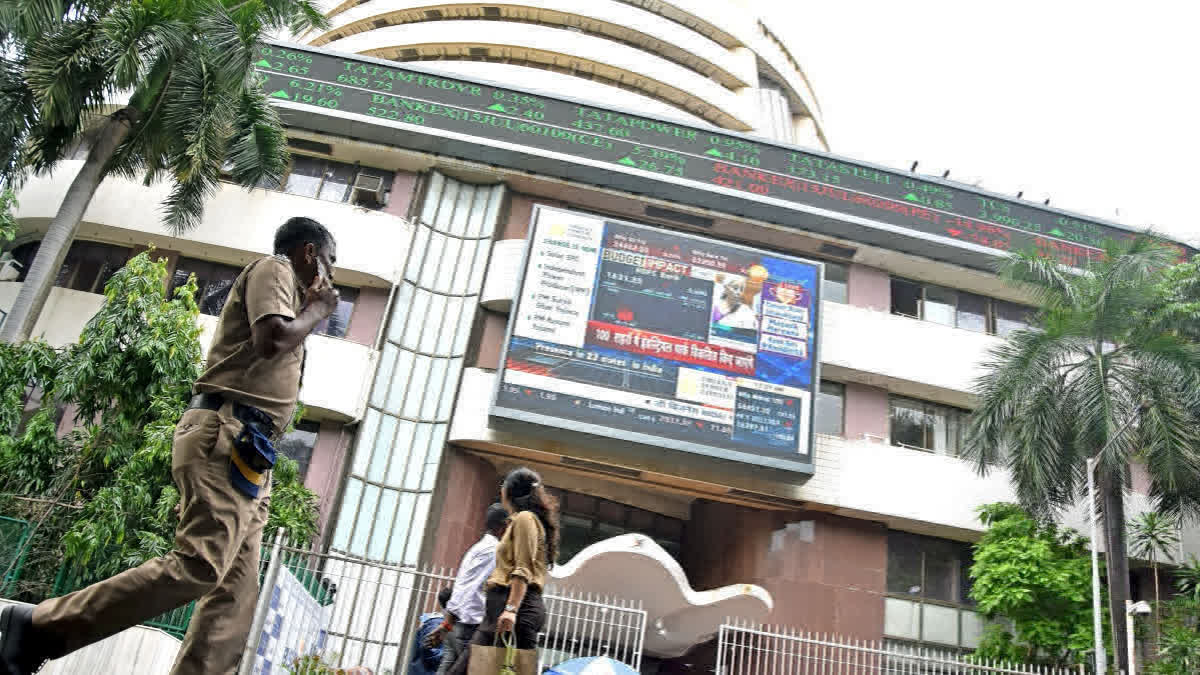 Stock Markets Turn Flat In Volatile Trade Stock Markets Turn Flat In Volatile Trade