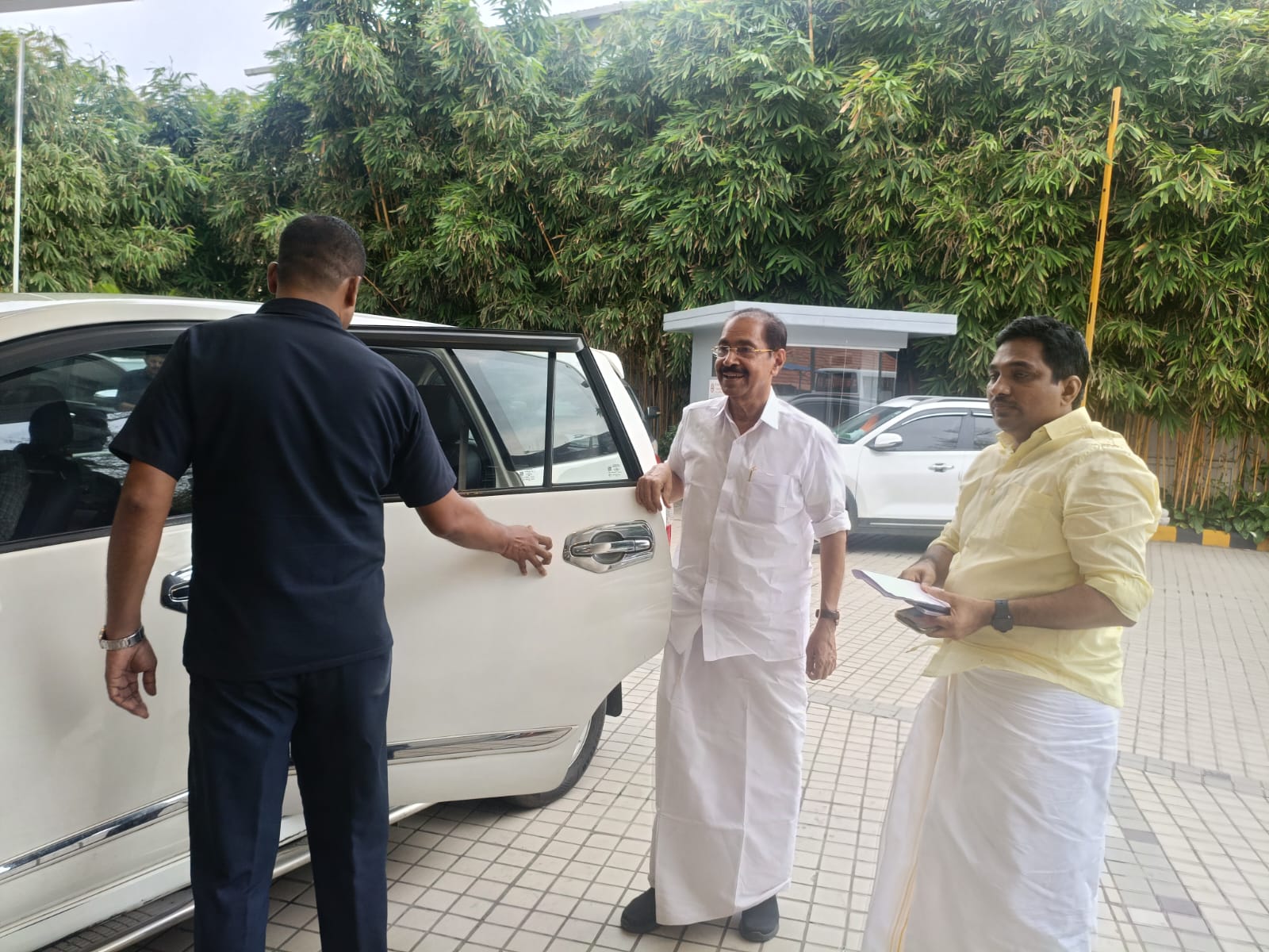 LIVE KPCC  KERALA CM RACE  VD SATHEESAN  KC VENUGOPAL