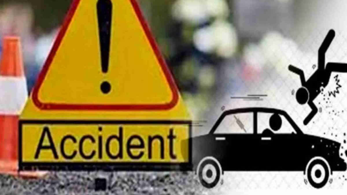 Tragic Car Accident Claims Four Lives Near Rayachoti In Andhra Pradesh In a tragic turn of events near Rayachoti, Andhra Pradesh, four lives were lost in a devastating car collision during the early hours of Saturday morning.