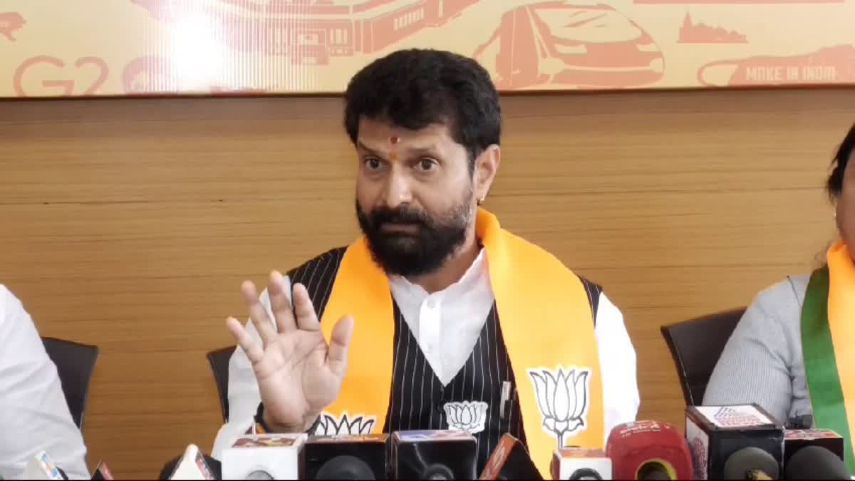 C T Ravi file Photo